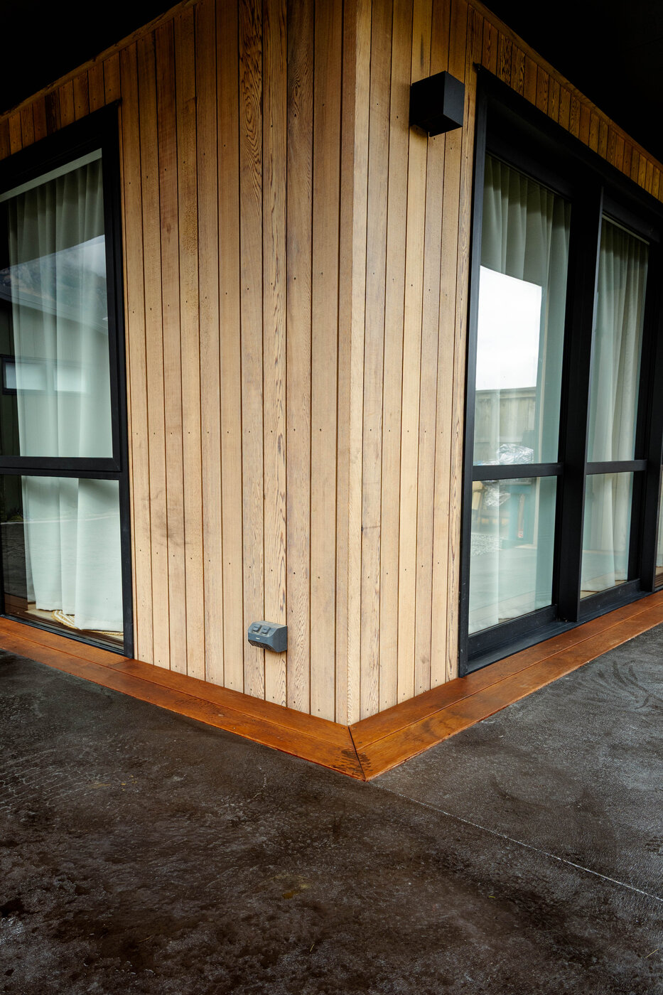 Even Entry bracket system installed on a completed deck entry